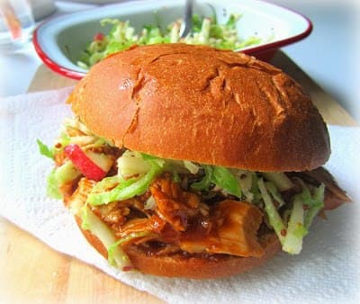PICKAPEPPA PULLED CHICKEN